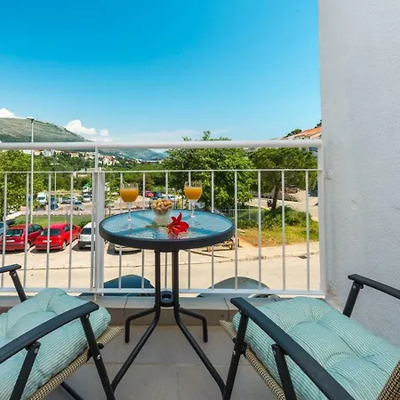 Antonija's Little Oasis